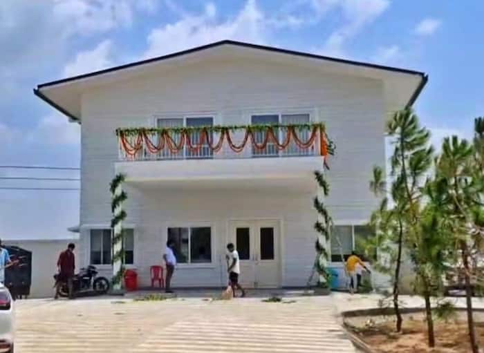 Akhilesh Yadav Azamgarh home inside photos