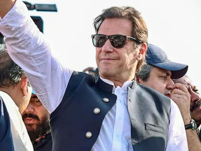 Embarrassing moment of world leaders