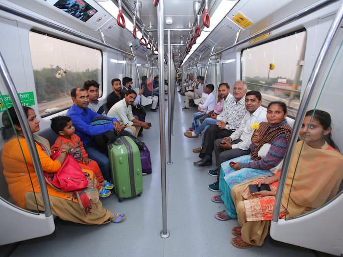 DMRC luggage policy