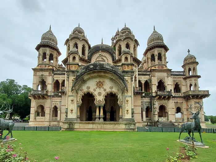 Laxmi Villas Palace  6