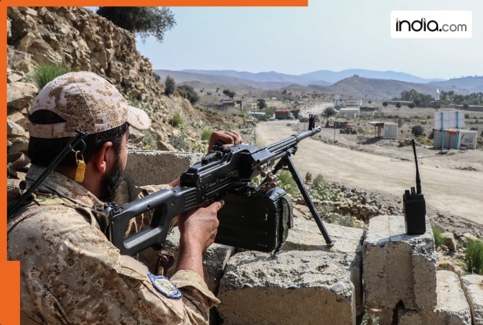 Afghan Army attacks, destroys Pakistani Army posts along Durand Line in ...