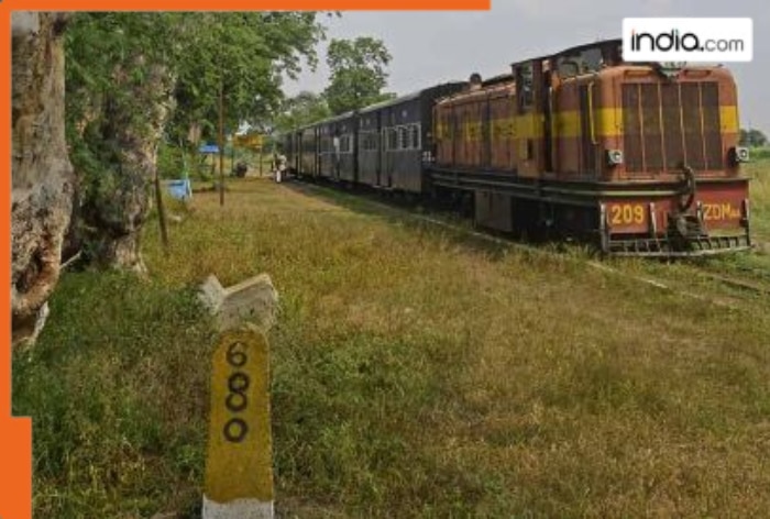 This is the only Railway line of India not operated by Indian Railways; it was run by..., started in year 1910 - Check original operator of the train