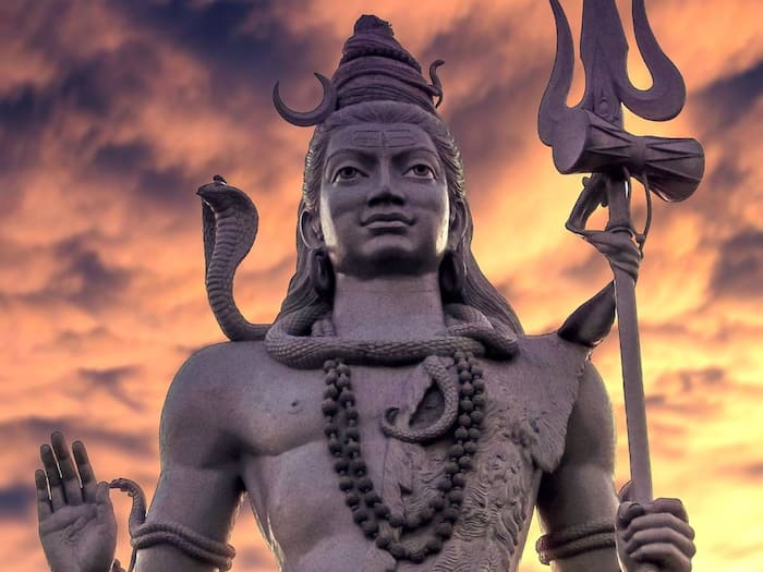Shiv ji in shamshan  7