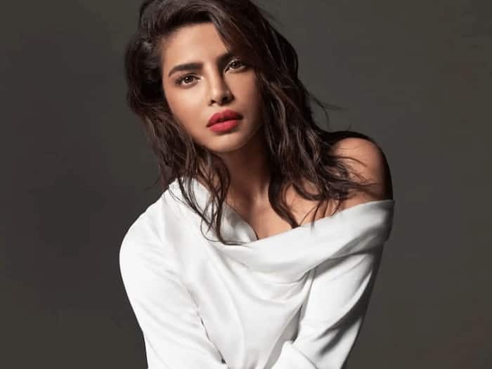 Priyanka chopra stunning pi