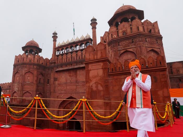 Red fort  16