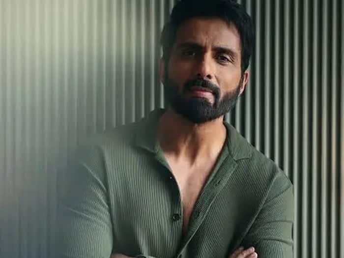 Sonu sood zee hero award