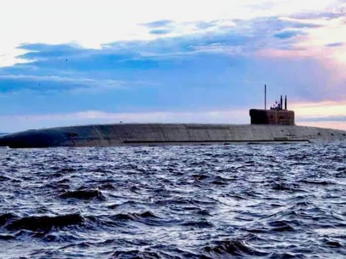 Submarine