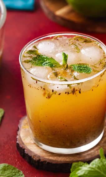 2 मिनट में बनकर तैयार हो जाएगा ये खट्टा-मीठा टेस्टी आम पन्ना