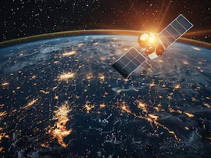 India satellite weapons