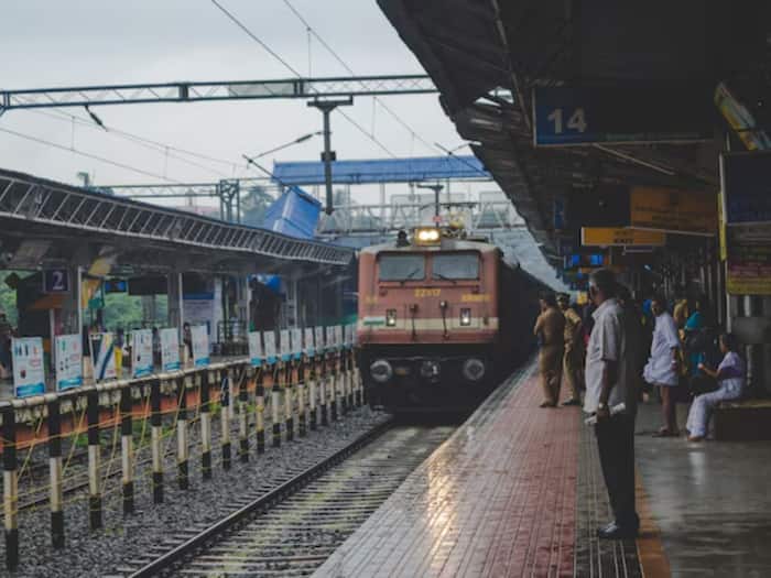 India to China train route