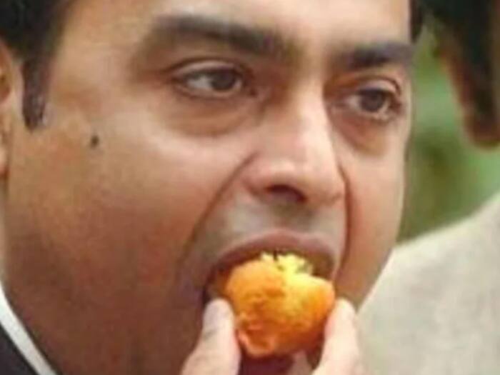 Mukesh Ambani dinner