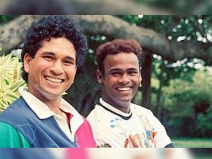 Sachin Tendulkar Wears Pakistan Jersey