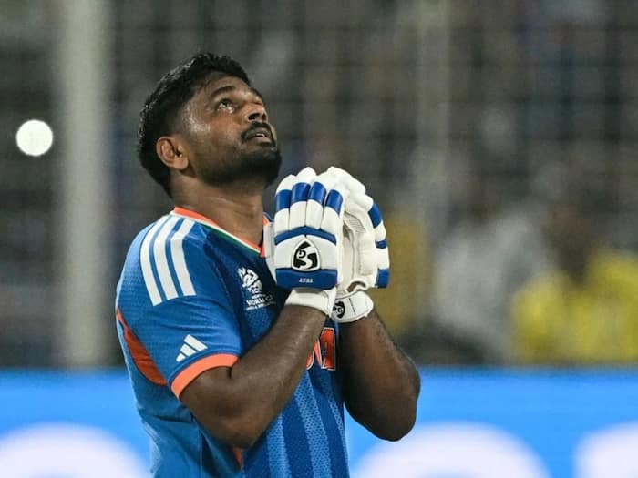 Cricket fans stories