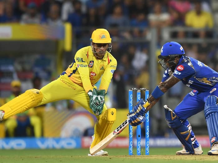 Dhoni  1