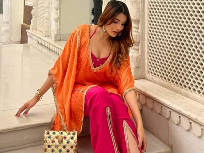 Ishan kishan aditi hundia  11