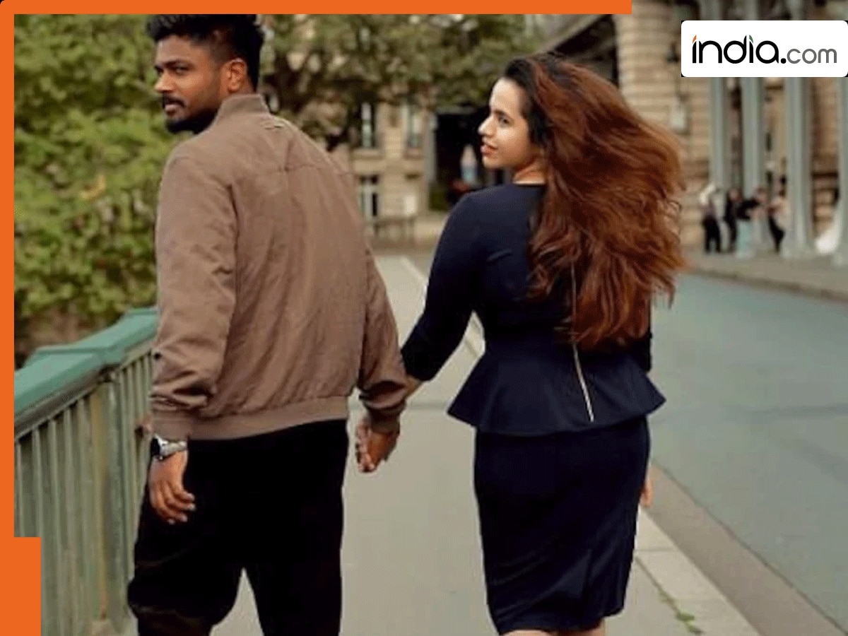 रात 11 बजे ‘Hi’ से शुरू हुआ प्यार! 'Ek Duuje ke liye' जैसी है क्रिकेटर Sanju Samson की लव स्टोरी, चारुलता को देखते ही हो गए थे क्लीन बोल्ड