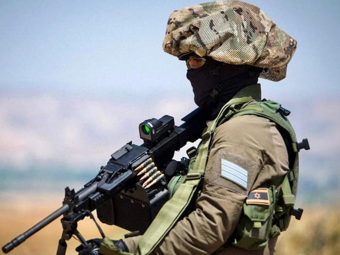 Why do Israeli soldiers wear face