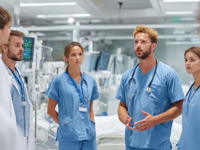 MBBS course per semester fee