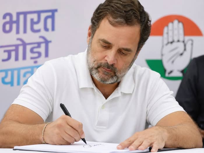 Rahul Gandhi ka hastakshar kaisa dikhta hai