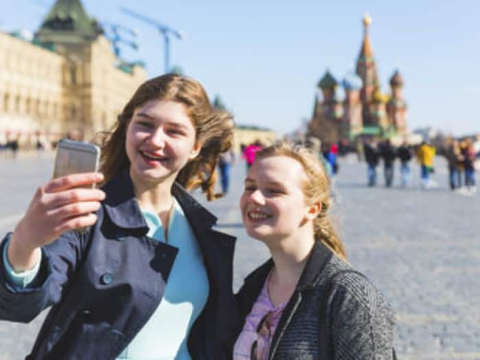 Russia travel budget