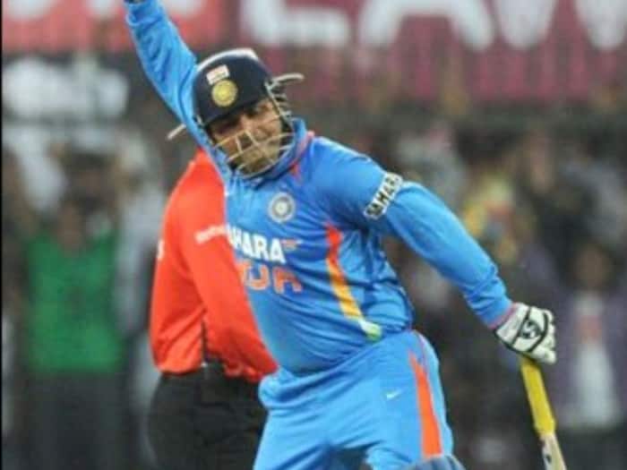 Virender Sehwag 219
