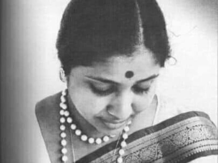Asha bhosle  11