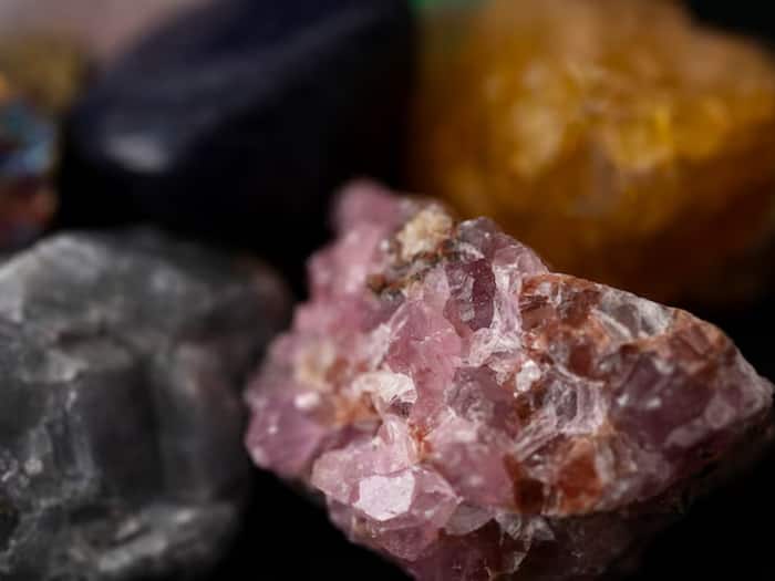 Critical minerals kis kaam aate hein