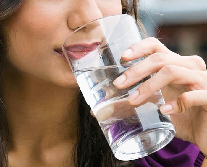 How much water to drink daily