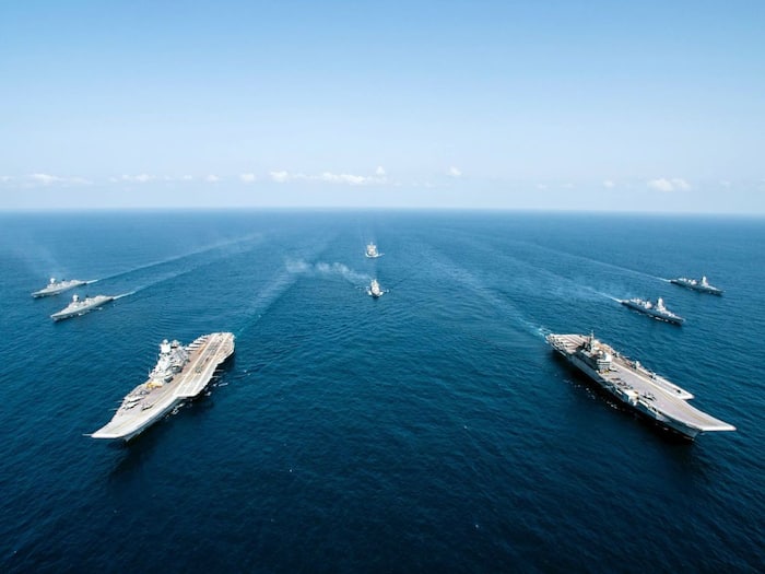 Strait of malacca between which countries