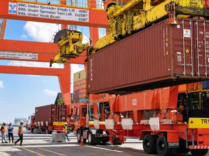 Pakistan helping iran amid hormuz crisis
