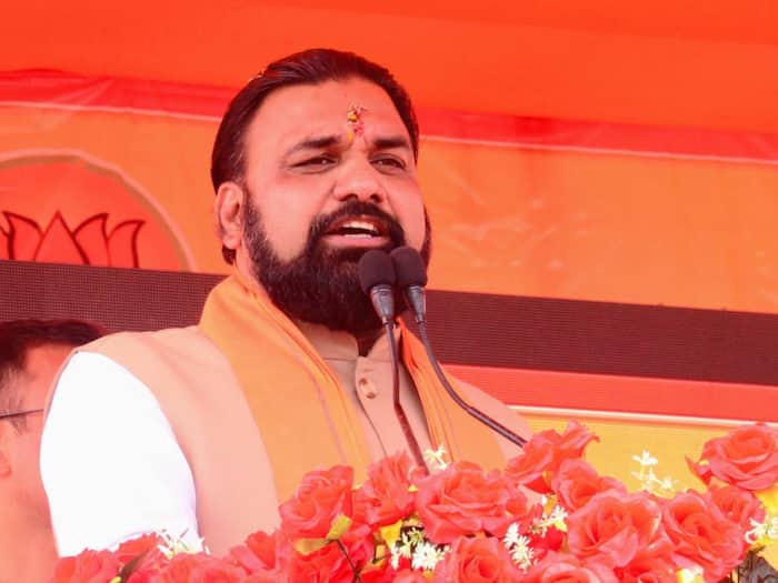 Samrat choudhary wife mamta monthly salary