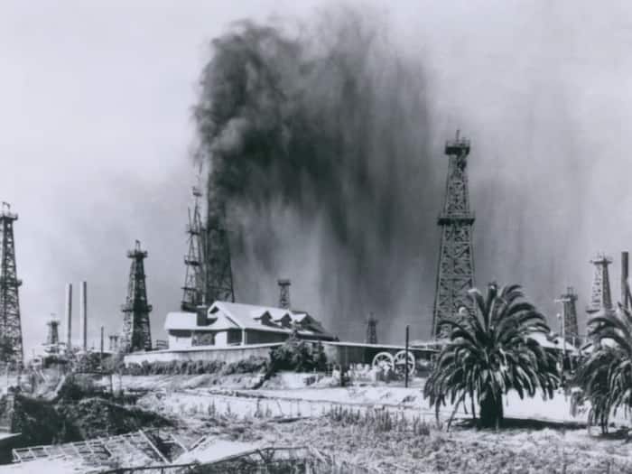 Crude oil discovery history