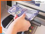 मंथ एंड में आप भी Credit Card से निकाल लेते हैं पैसे? जान लें ये जरूरी बातें, वरना कर्ज के जाल में फंसना तय