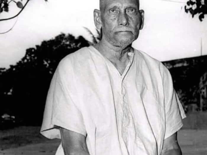 Swami Jnanananda
