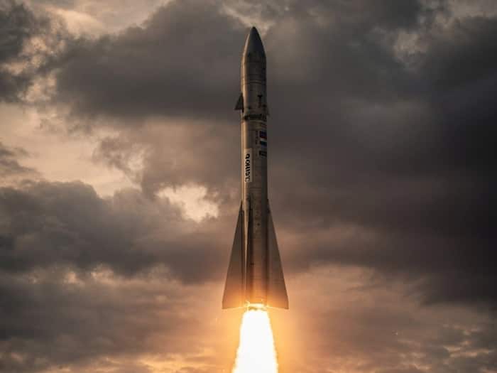 Ballistic missile