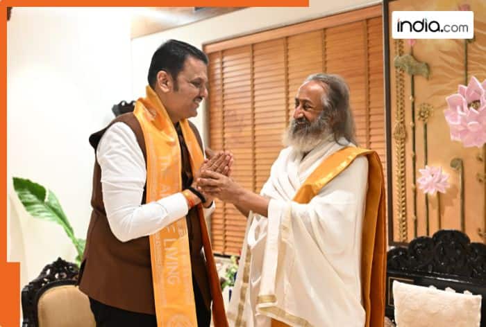 Devendra Fadnavis participates in Art of Living's 45 years celebration, calls Gurudev Sri Sri Ravi Shankar 'India's Biggest Spiritual Ambassador'