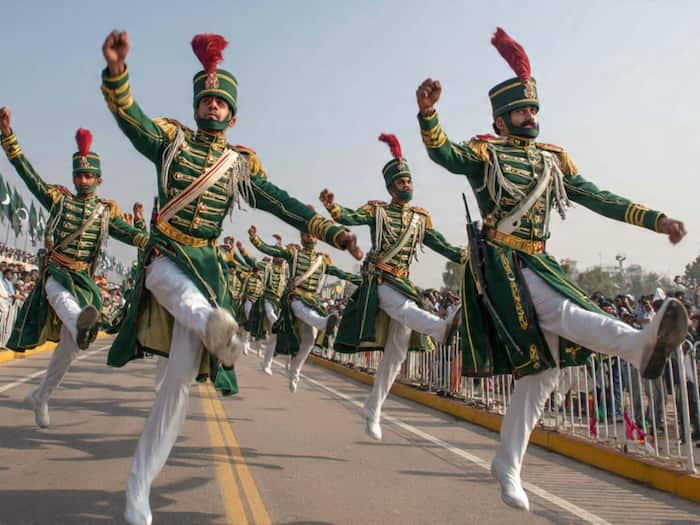 One Month Salary of Pakistani Army Soldiers