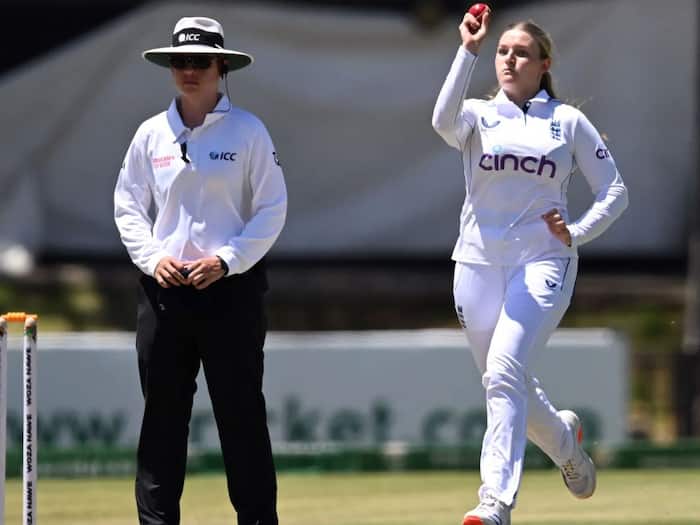 Women Test England