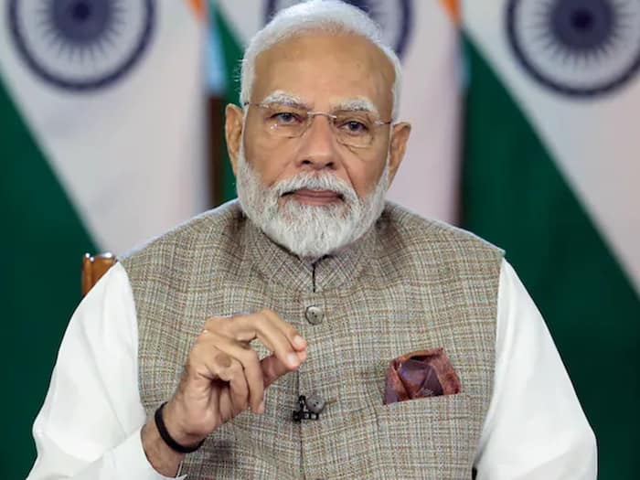 Pm modi Modi without gunner