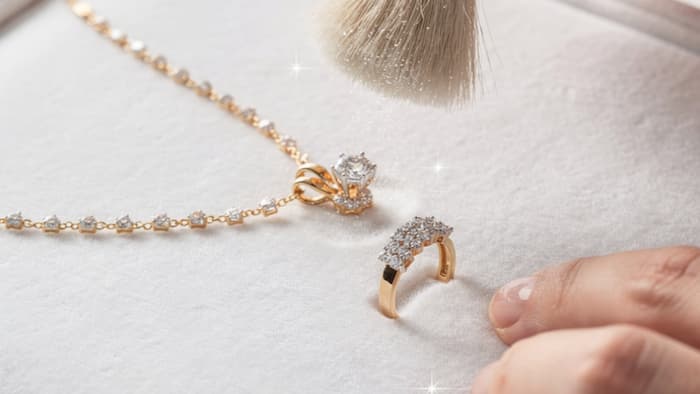 Can jewellers extract gold from chain in water