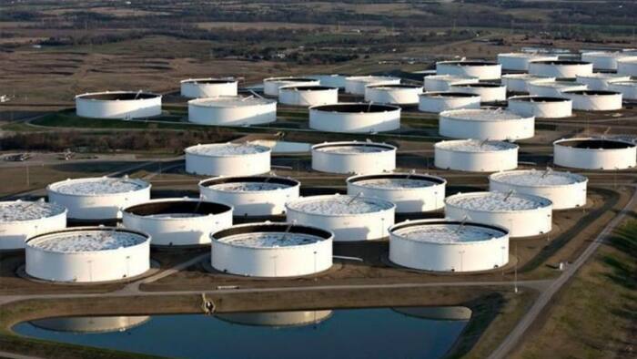 US Crude Oil Storage