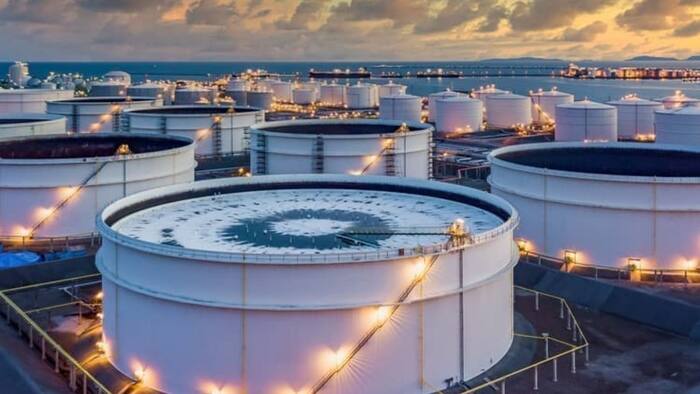 US Crude Oil Storage