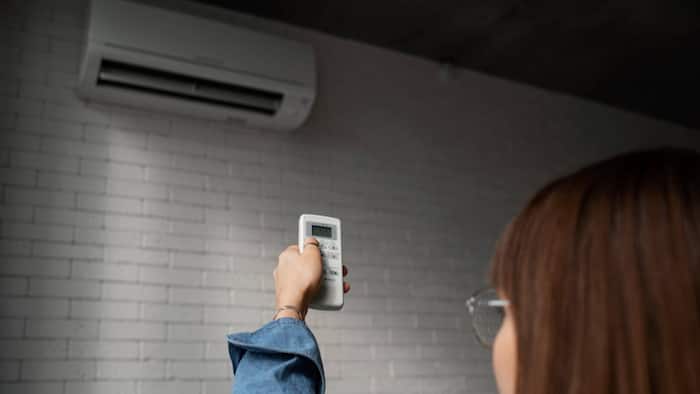 AC Tips in Rain