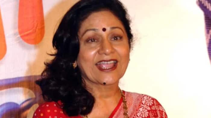 Aruna Irani recalls dancing for Rs 2500 after becoming Amitabh Bachchan's heroine in Bombay to Goa