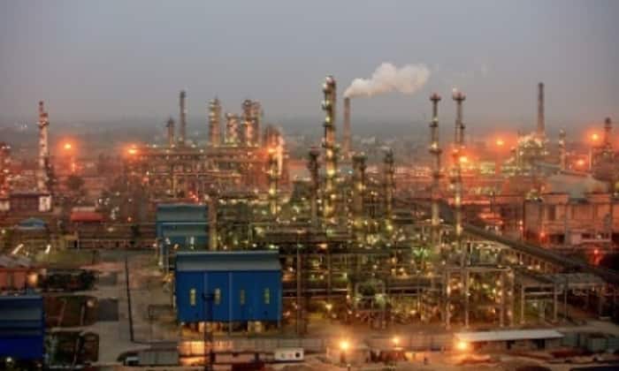 Are Indian oil refineries operating at high capacity amid West Asia crisis? Modi govt answers