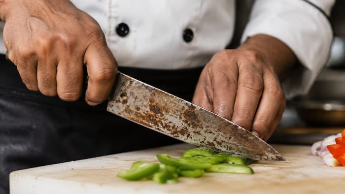 FSSAI issues warning to food businesses, restaurants against using rusted or damaged knives | Check advisory