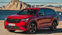सिर्फ 50 लोग ही खरीद पाएंगे Skoda की यह कार, सेकंडों में पकड़ती है 100 किमी/घंटा की रफ्तार; जानिए डिटेल