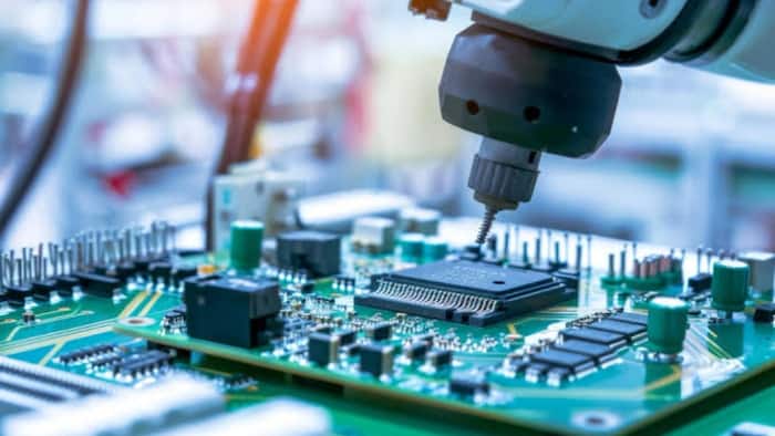 Semiconductor