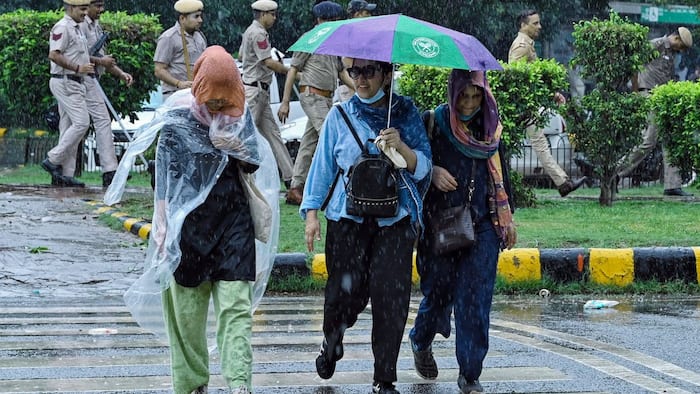 IMD weather forecast July 24: Will it rain in Delhi, Maharashtra, Gujarat,? Check detailed IMD forecast