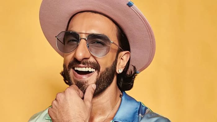 Ranveer Singh's hilarious reaction to flirting woman steals the spotlight on set, says 'Main do bacche...'